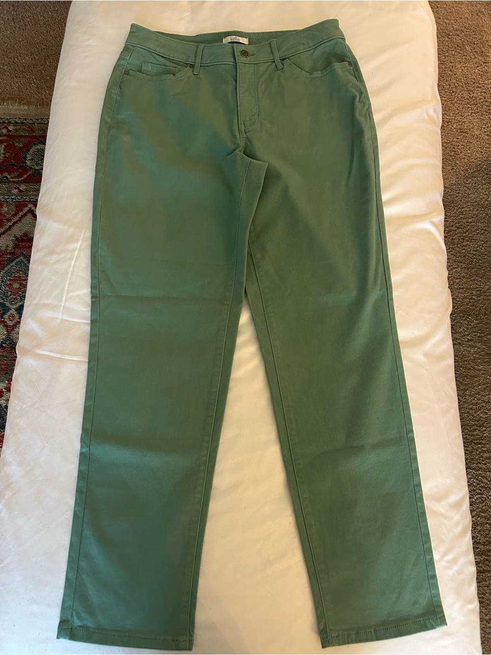 croft & barrow Ladies Straight Chinos in Green
